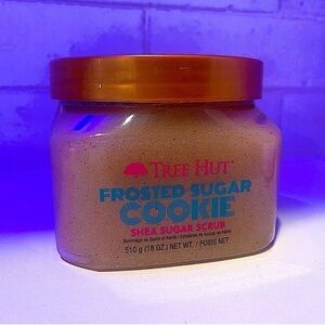 Treehut Frosted Sugar Cookie Body Scrub NEW